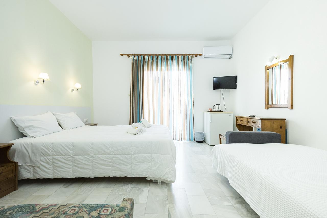 Revekka Rooms Kíssamos Eksteriør billede